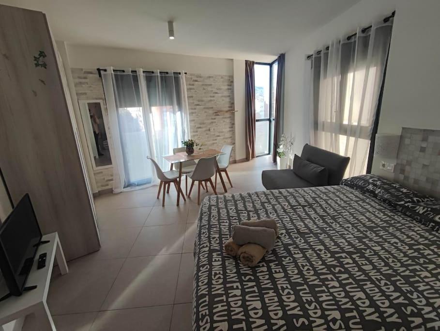 Nuevo Estudio Con Parking Gratis Málaga Exterior foto